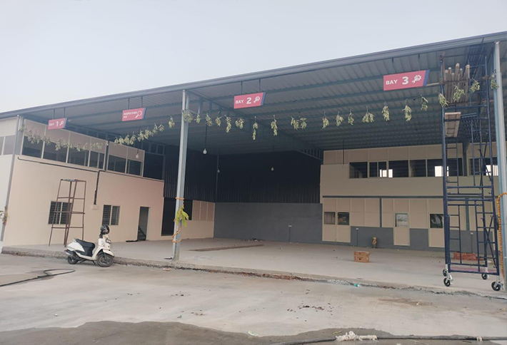 Fabricated building construction